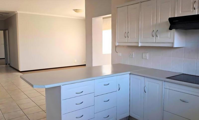 3 Bedroom Property for Sale in Heiderand Western Cape